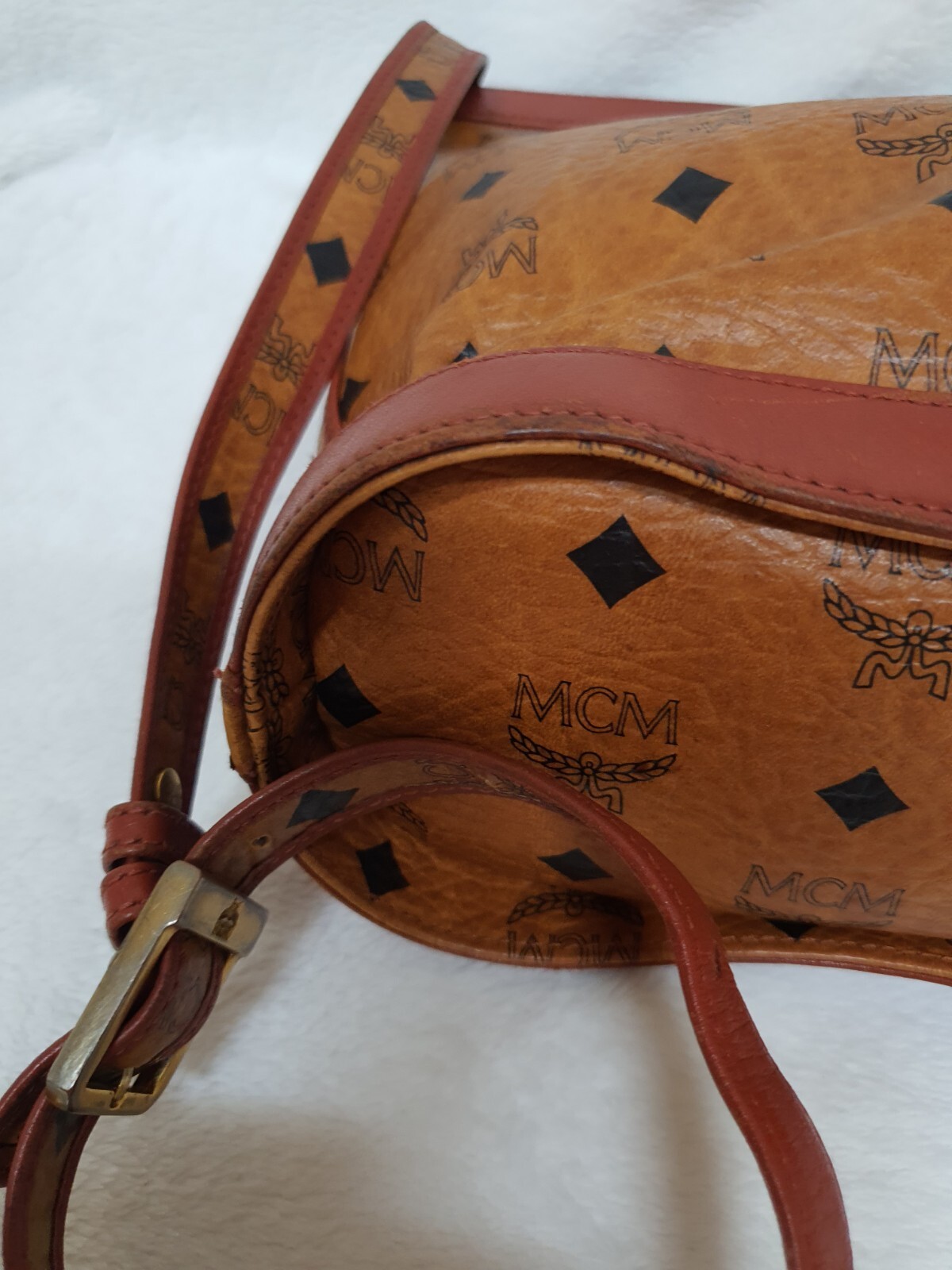 AUTHENTIC MCM Cognac Visetos Clossbody Shoulder Bag Gem