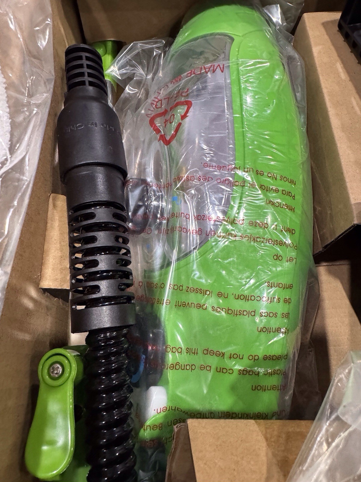 NIB Thane H2O MOP X5 Floor Steam Mop and Handheld Steam Cleaner