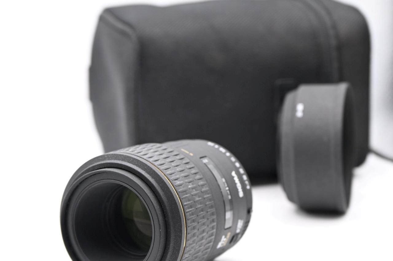 Pentax fit Sigma 105mm F2.8  DSLR Macro Lens AF KAF PKA PK K GREAT CONDITION