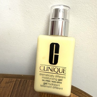 Clinique New Dramatically Different Moisturizing Gel w/ Pump   Oil Free   4.2oz