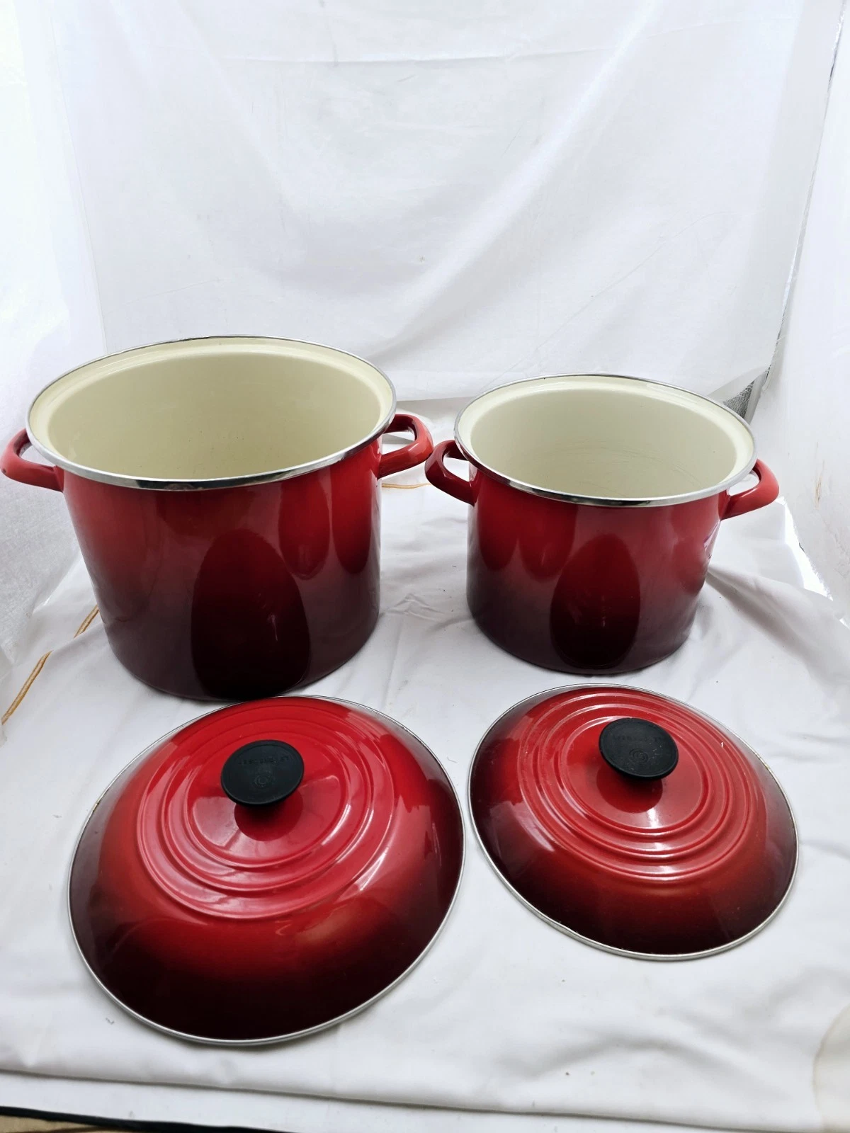 Le Creuset Enamel On Steel Stockpots
Opens in a new window or tab