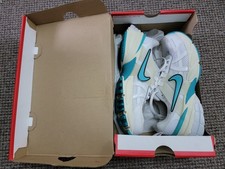 Image of Nike V2K Run Women's Running Trainers, Size UK 6.5, EUR 40.5 FD0736-105