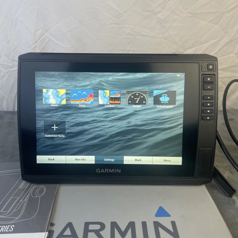 Garmin ECHOMAP Ultra 106sv