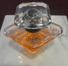 LANCOME TRESOR 1.7 0Z EAU DE PARFUME SPRAY NEW