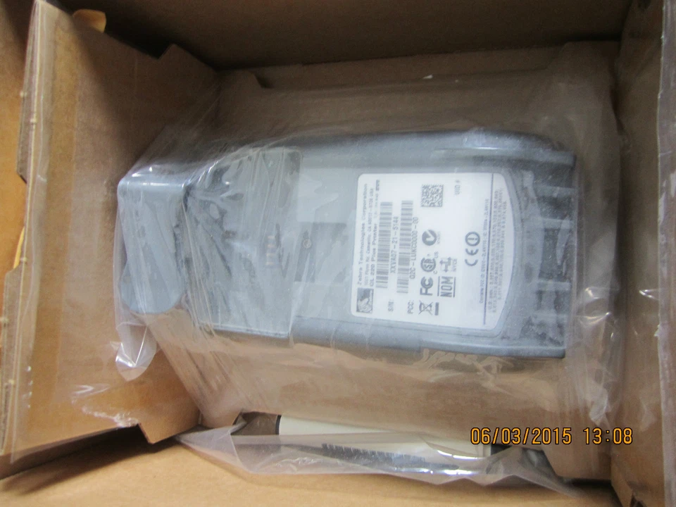 Zebra QL 220 Plus Mobile Thermal Printer Wireless 802.11  Q2C-LUCK0000-00 in Box - Image 2 of 3
