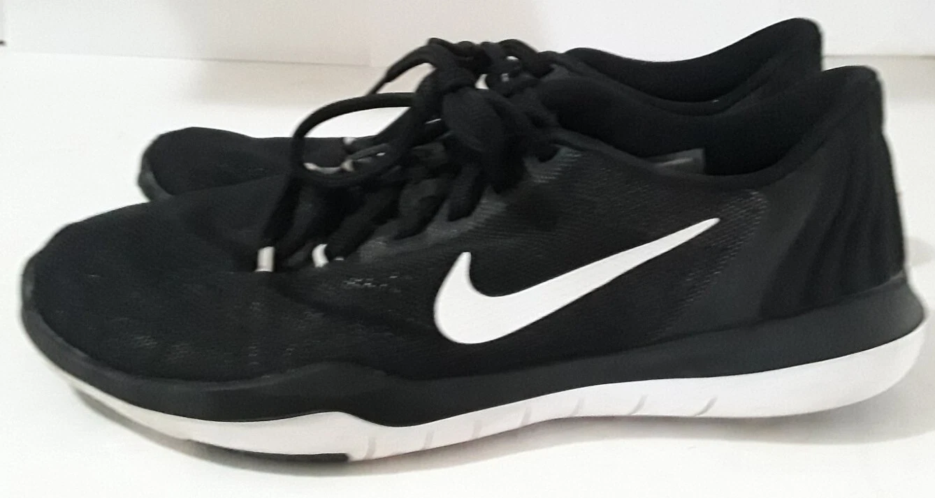 Chaussures de sport de course Nike Flywire Flex Supreme TR5 pour femmes taille 8,5