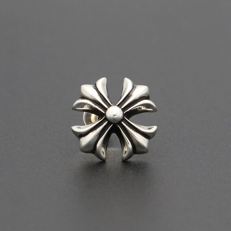 Chrome Hearts SV925 Cross Stud Earrings Large H 1.55 × W Chrome Hearts SV925 Cross Stud Earrings Large H 1.55 × W