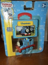 THOMAS THOMAS FRIENDS TRAIN Diecast TAKE N PLAY ALONG New Card Yellow Boarder