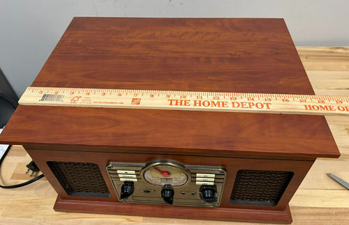 Innovative ITVS-200B 6-in-1 Bluetooth Retro Entertainment Center - Picture 15 of 17