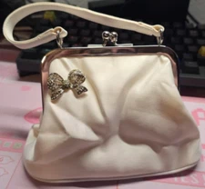 Things Remembered Small White Bag Bridal 7in x 5in EUC