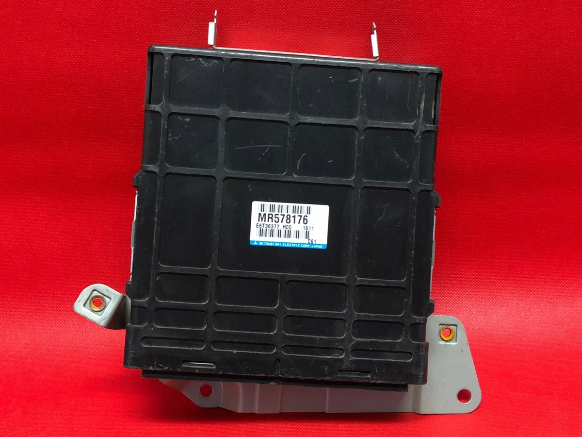 02 MITSUBISHI MONTERO AUTO CONTROL COMPUTER MODULE ECU ECM PCM  