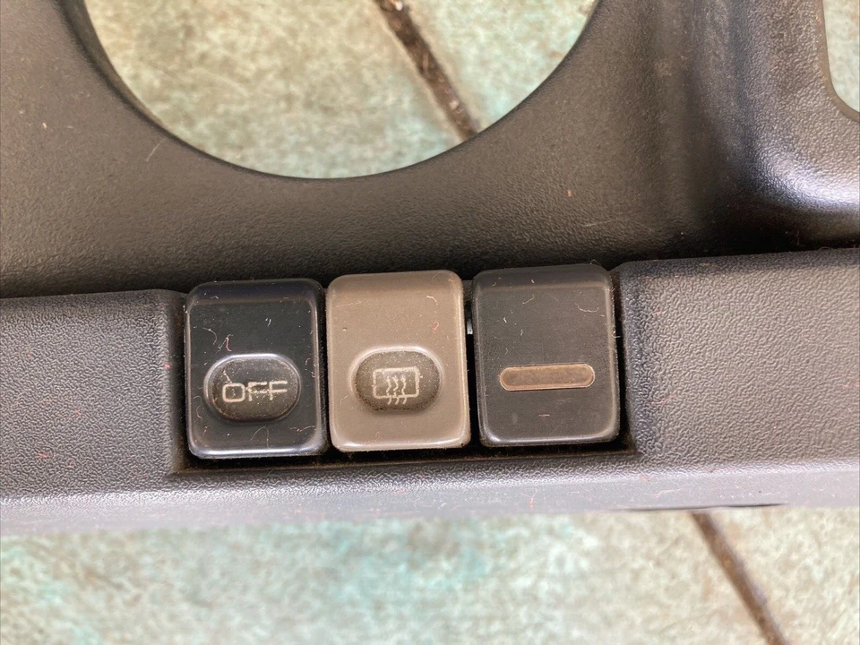 Bisel de instrumento Pontiac Firebird 1986-92 Foto 2 de 4