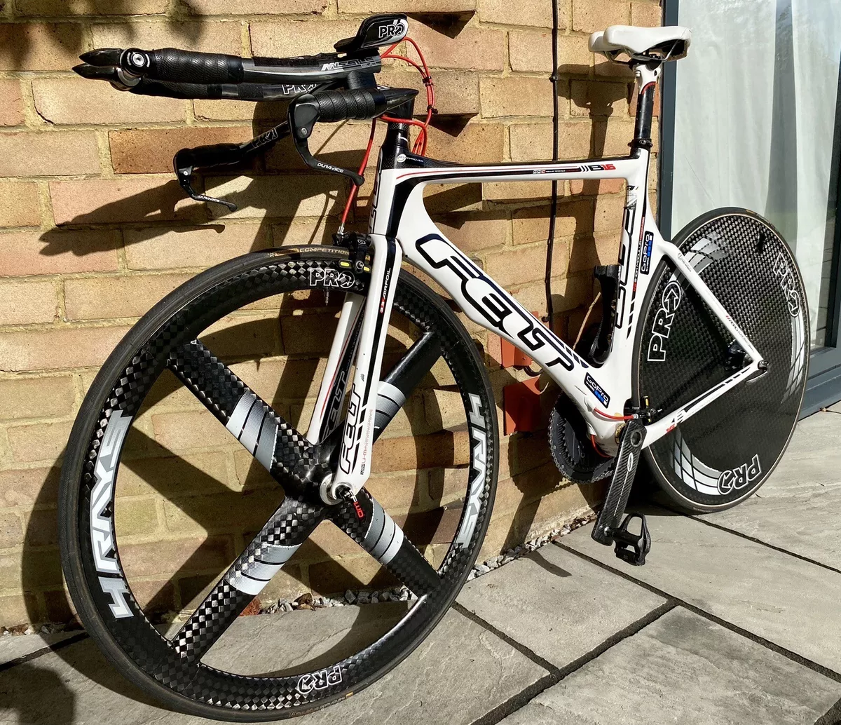 Felt b16 road bike sale