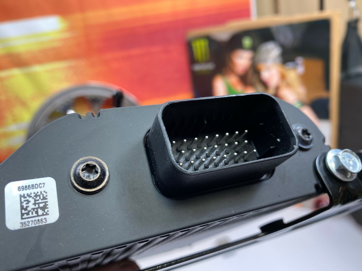 Kit Amplificateur De Son Harley-Davidson Stage II Boom - Pour Ultra Limited 2022, Occasion Avec Harnais Endommagé