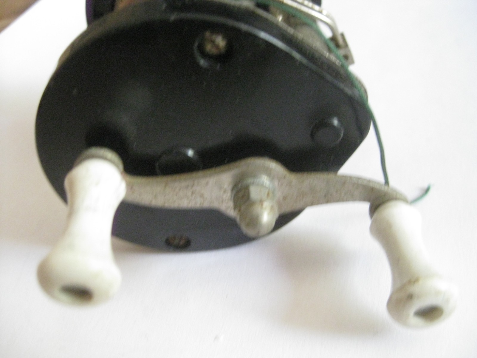 Vintage Japanese Baitcasting Fishing Reel 
