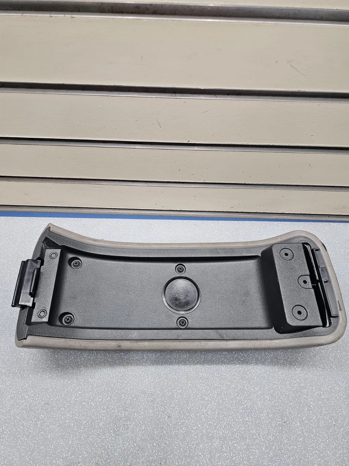 98-04 Chevy Blazer S10 GMC JIMMY SONOMA Consola Central Apoyabrazos Cubierta Tapa GRIS L7 Foto 4 de 4