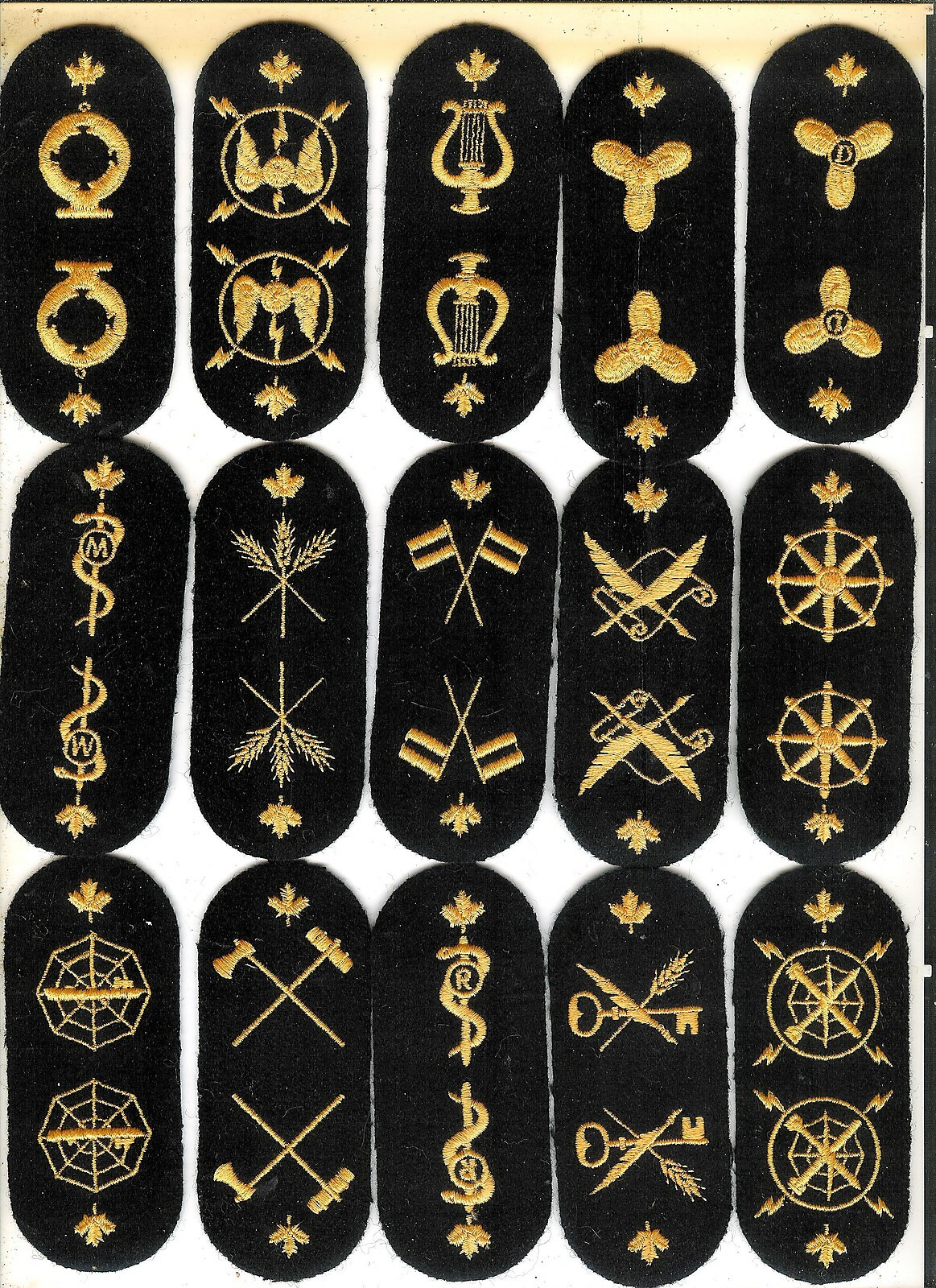 lot-of-19-different-pair-royal-canadian-navy-trade-badges-ebay