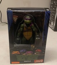 NECA GameStop Exclusive TMNT Teenage Mutant Ninja Turtles 1990 Movie Donatello