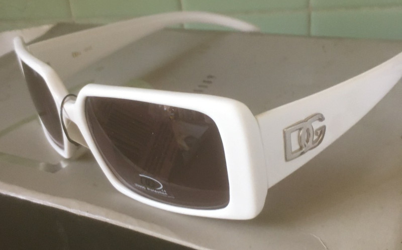 White  DC SUNGLASSES WOMEN LADIES  Designer sunglasses #4D