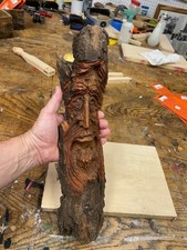 #81- spirito albero scultura legno gnomo fantasia foresta faccia decorazione cabina -CJ Whillock