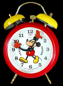 OBO ⏰🐭 Great WORKING vintage DISNEY MICKEY MOUSE Bradley WIND-UP ALARM CLOCK 🐭