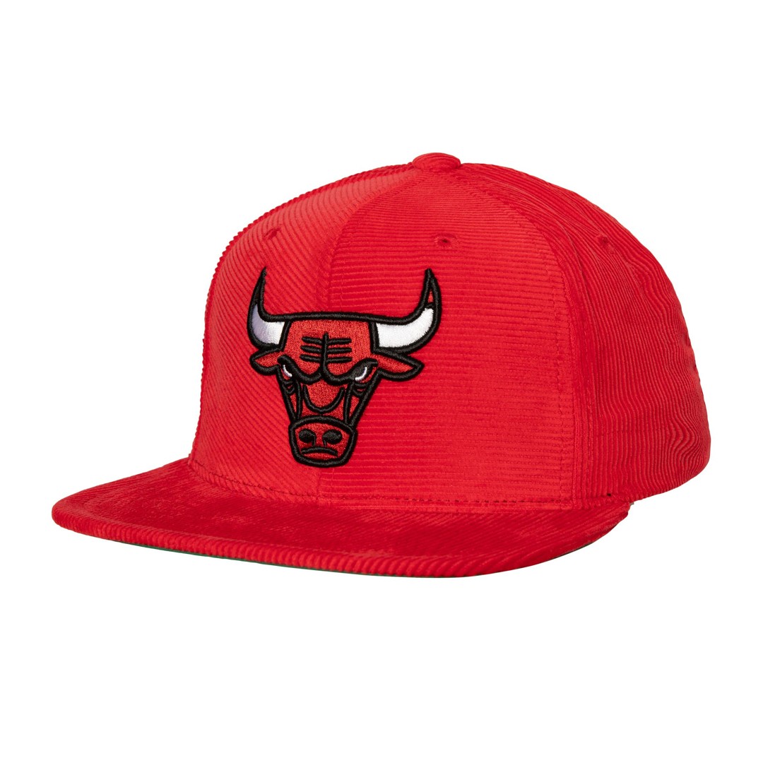 Кепка-бейсболка Mitchell - Ness Chicago Bulls All Directions Snapback красная 8190₽