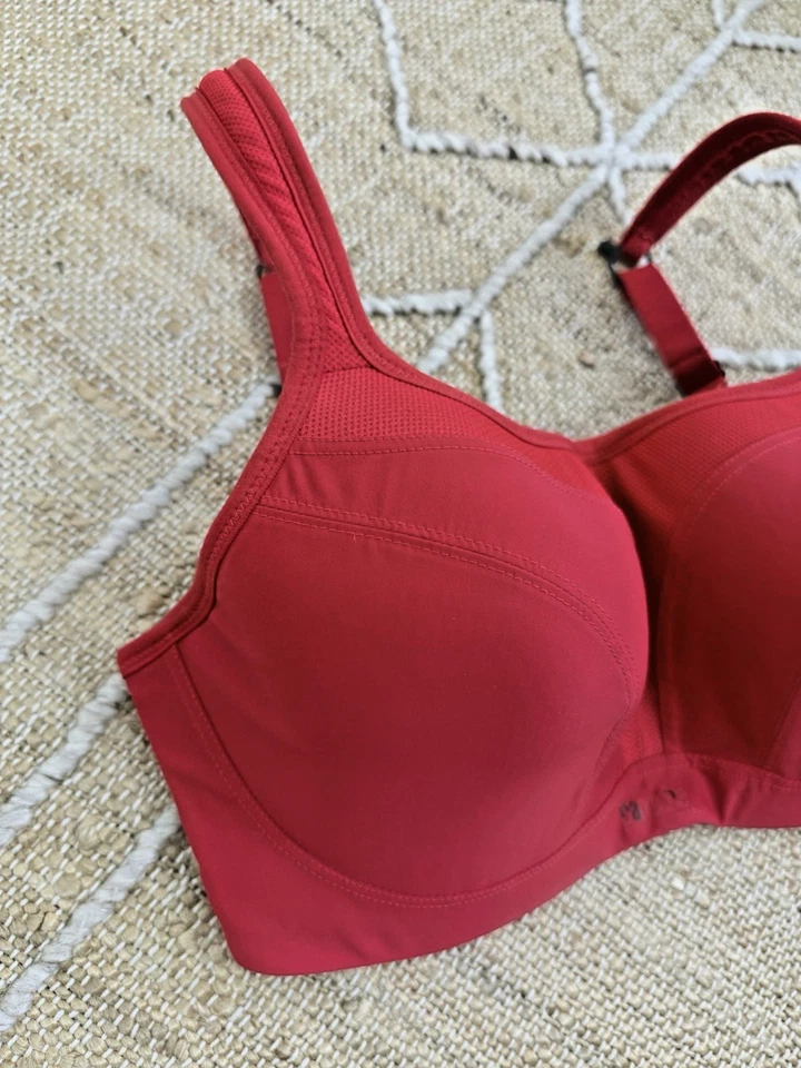 Sujetador de gimnasio rojo PANACHE Sport 32F Style 5021 con aros fitness correr espalda corredora Foto 2 de 4