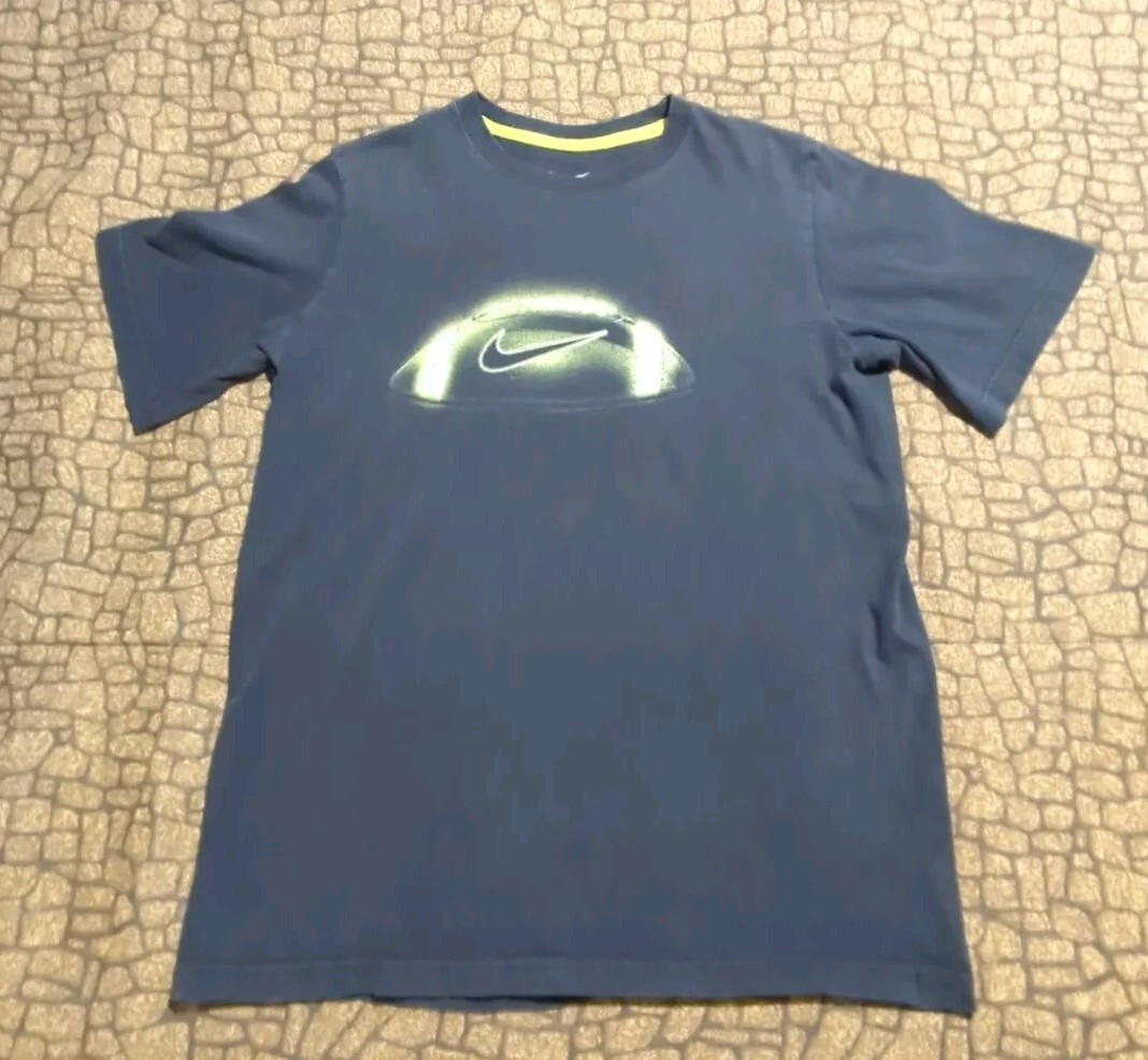 nikebetterworld t shirt