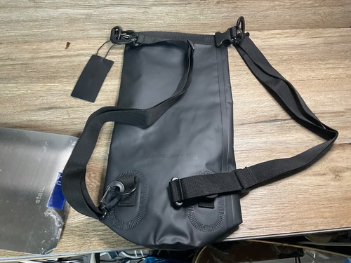 New Waterproof Faraday Dry Bag - 10L Sling Pack - Easy Access for Device Shield - Picture 6 of 6