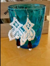Spitze Ohrringe Unikat recycling Schmuck Handmade Chandelier Vintage Perlen