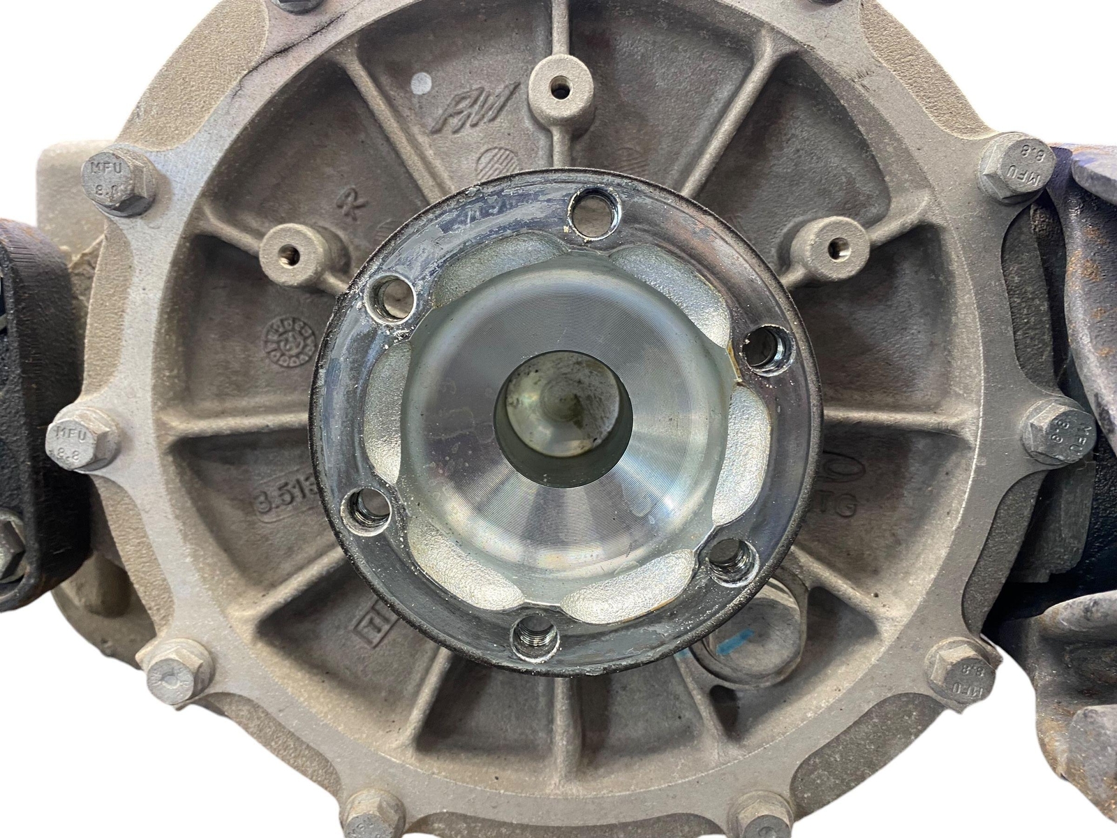 2008-2019 MASERATI GRANTURISMO RWD 4.7L REAR DIFFERENTIAL AXLE CARRIER OEM