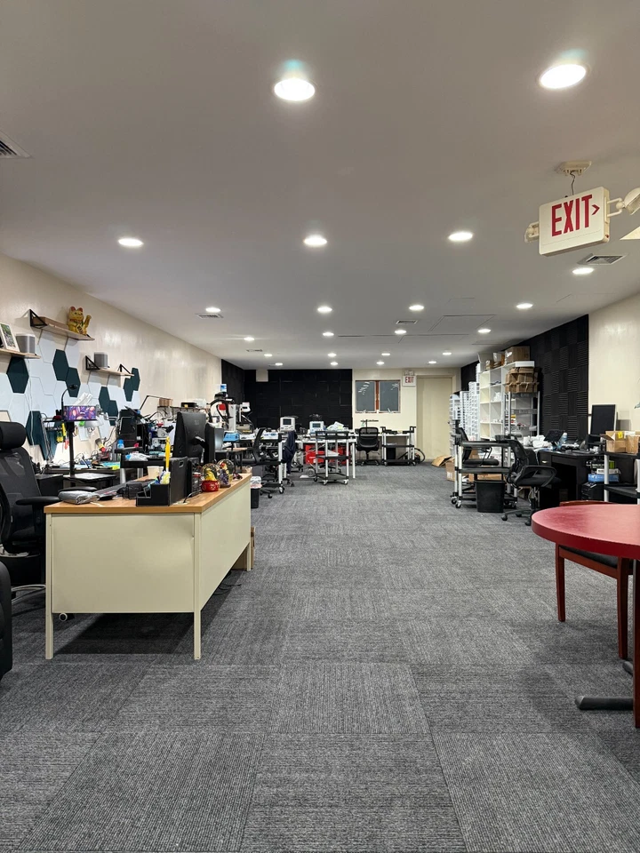 iPad 5 6 7th 8th 9th 10 11 12.9 Pro AIR  ALL iPads Charging Port Repair Service - Image 2 of 3