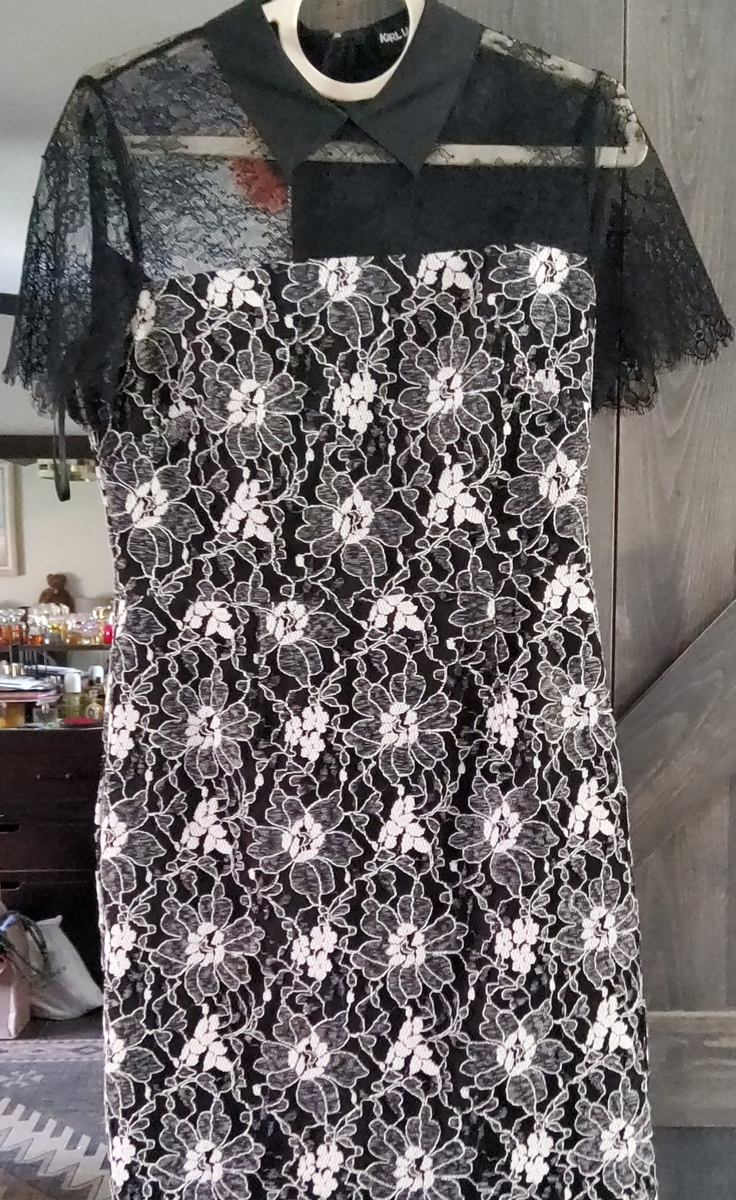 Karl Lagerfeld Black/White Floral Lace Collared Short Sleeve Sheath Knee  Dress