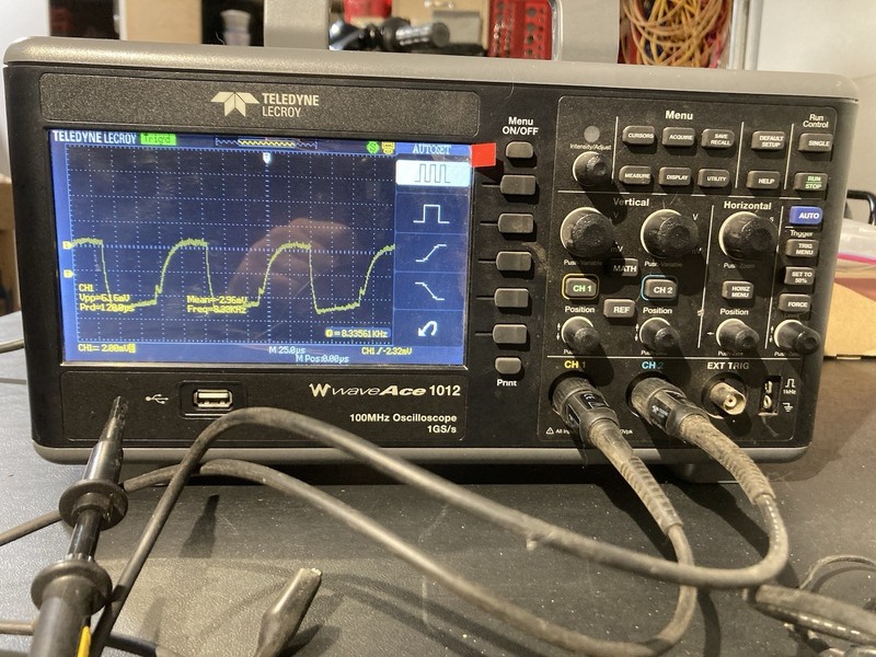 Teledyne Lecroy WaveAce 1012 100MHz Oscilloscope 1GS/s Serial No: LCRY2160C02802