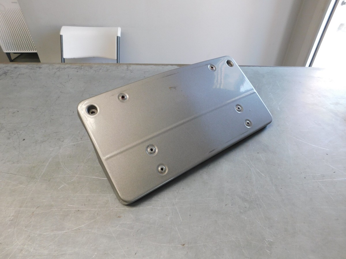 R129 1990 - 1995 SL320 500SL 600SL 300SL FRONT LICENSE PLATE