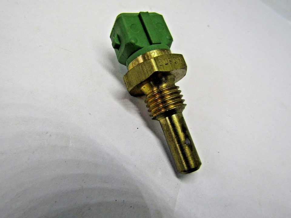 Sensor de temperatura de refrigerante del motor estándar TX60 para Volvo 740 91-92 OEM BOSCH Foto 2 de 4