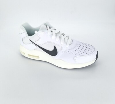 4380 Nike Boys Air Max Guile Sneakers White/Black Size 6Y US