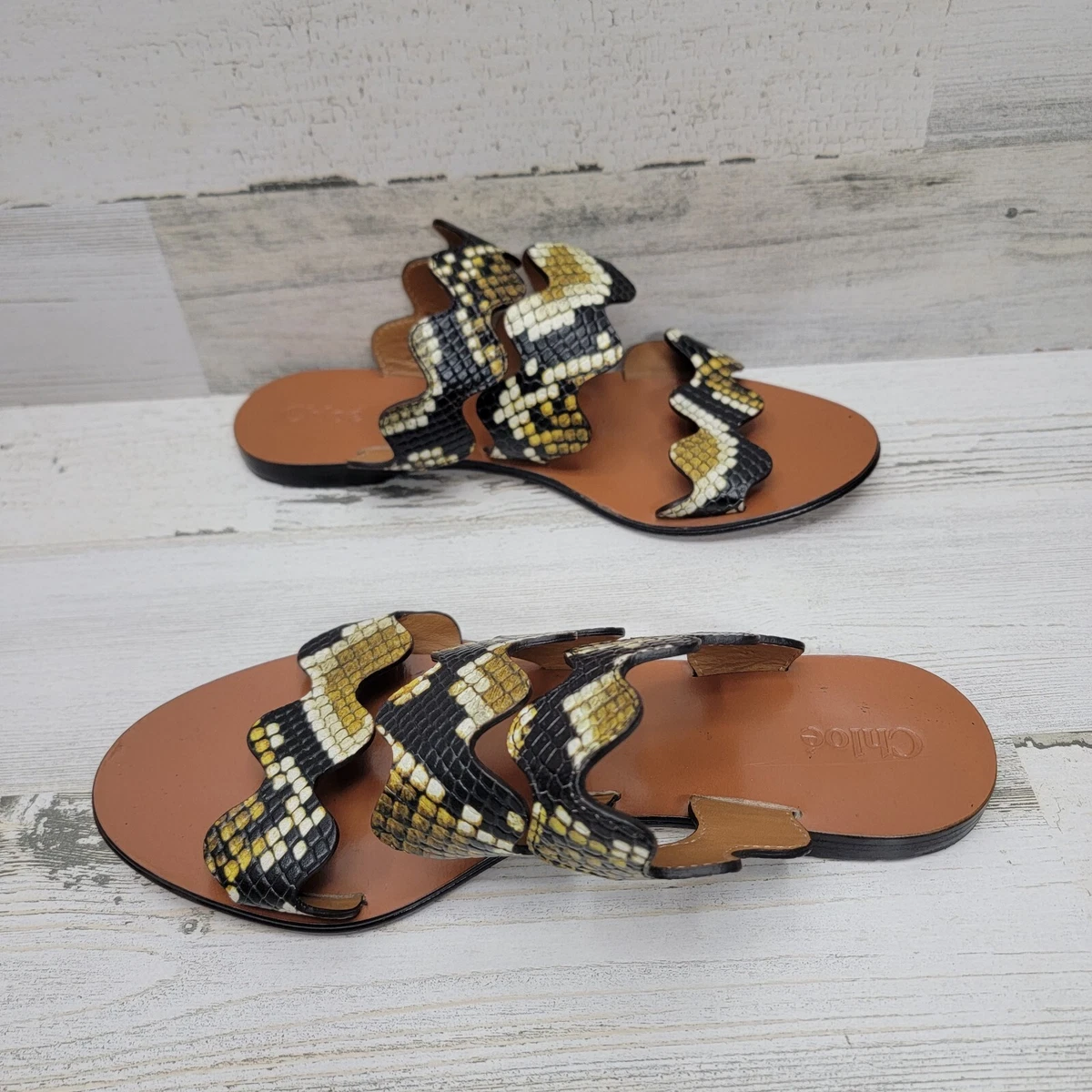 Chloe wave flat best sale sandal