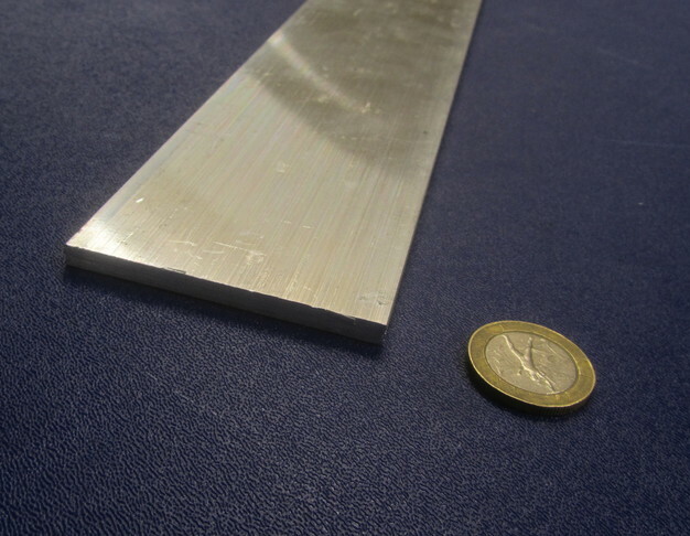 Barre Aluminium 6061 T6511 - 3/16" épaisseur X 2 1/2" Largeur X 24" Longueur - Brut états-unis