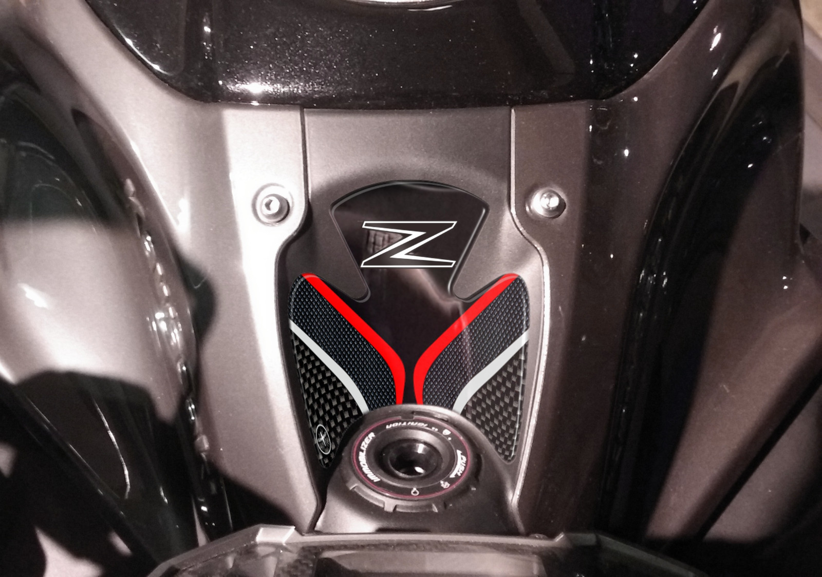 Resin Bike Adesivi Moto Compatibile Con Kawasaki Z900 2025-2026. Protezione Cupolino Frontale Da Urti E Graffi. Adesivi Resinati Con Effetto 3D Made In Italy - View #2