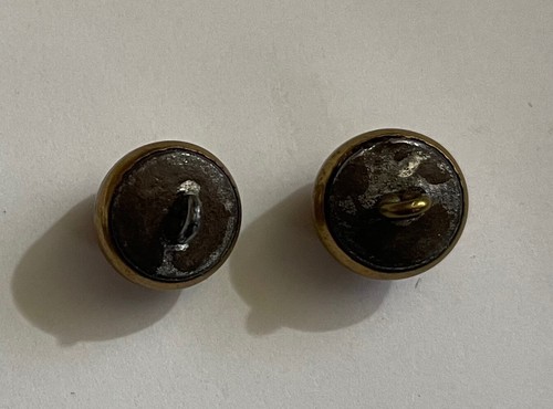 2 Antique Buttons Ornate Gold-tone Metal + Faceted Metal Beads 2-piece - Picture 2 of 2