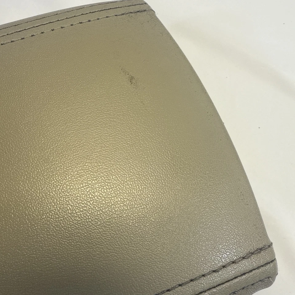 Lincoln MKX 2011-2014/Ford Edge reposabrazos central cuero tostado OEM 12-01-2010 Foto 3 de 4