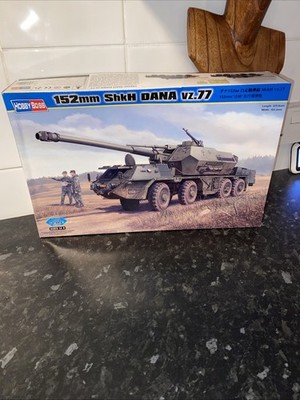 Hobby Boss 1/35 Dana 152mm Selbstfahrende Haubitze SHKH VZ77 Modell 085501