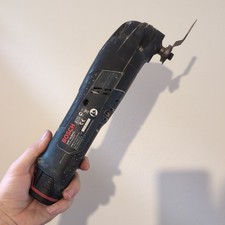 Bosch GOP 10.8V-LI Professional Oscillating Multi tool + 2Ah Li-ion Battery