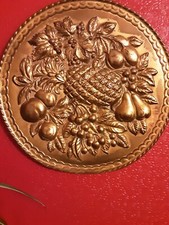 Messing Plakette/Wandbehang, groß. Antik Obst, Ananas, Birnen Äpfel, Beeren.