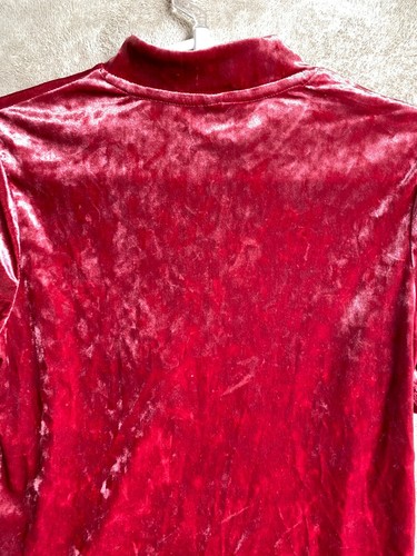 H&M Casual Velvet Top Size XS Womens Red Short Sleeve - Picture 7 of 9