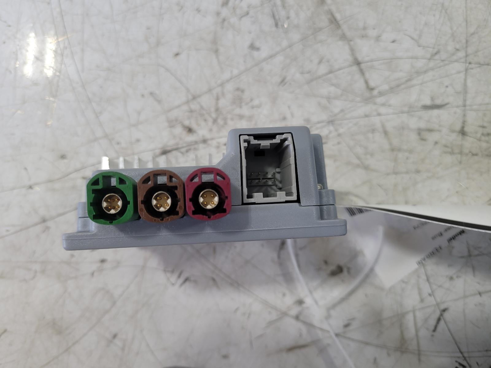 2017-2020 Ferrari Portofino OEM USB Slitter; PART #337571