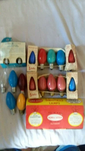 Vintage Lot of 22 Westinghouse Christmas C 9 1/2 bulbs & Boxes