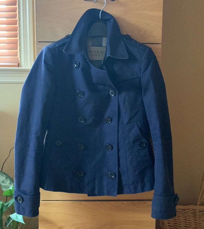 Burberry Brit Short Trench US 4 / UK 6 (runs Small - Like a US Size 0 or 2)