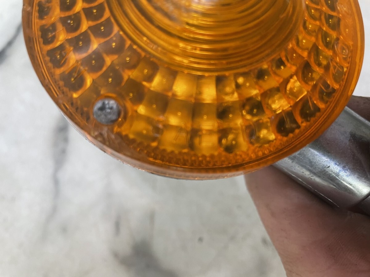 83 Kawasaki KZ 1100 L KZ1100 LTD left rear back turn signal